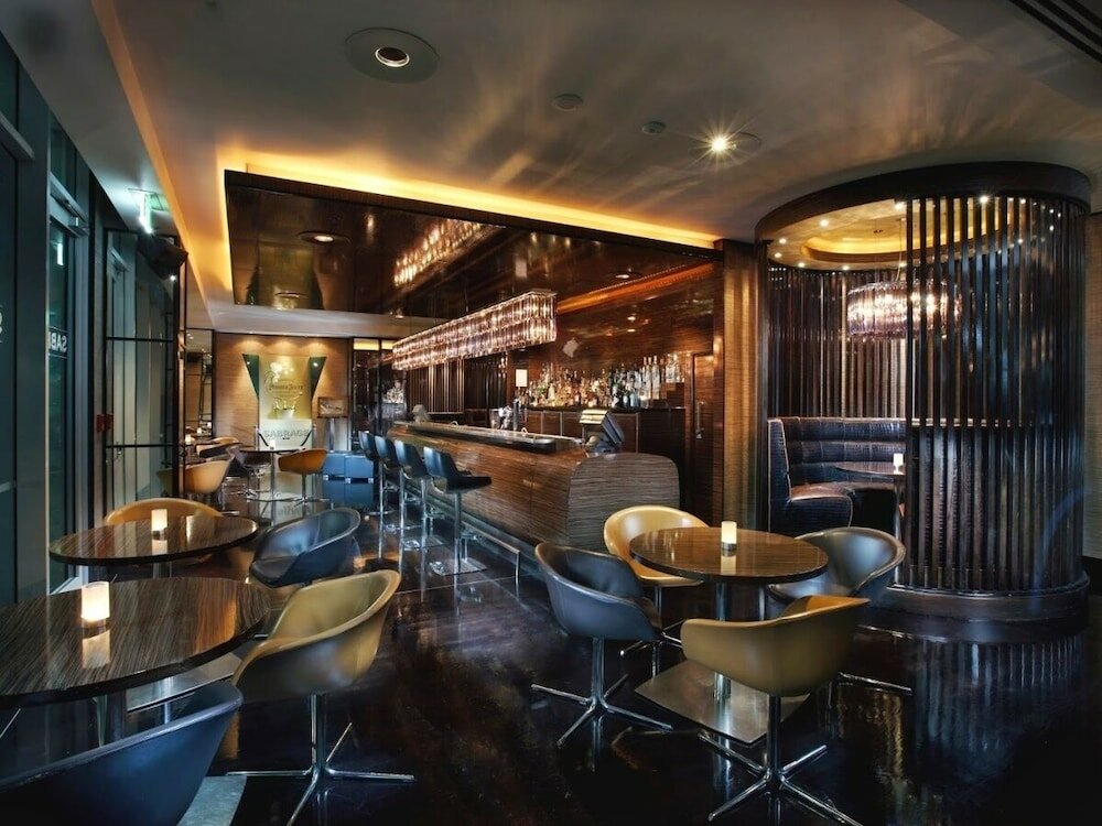 Фото Marsden Viaduct Hotel