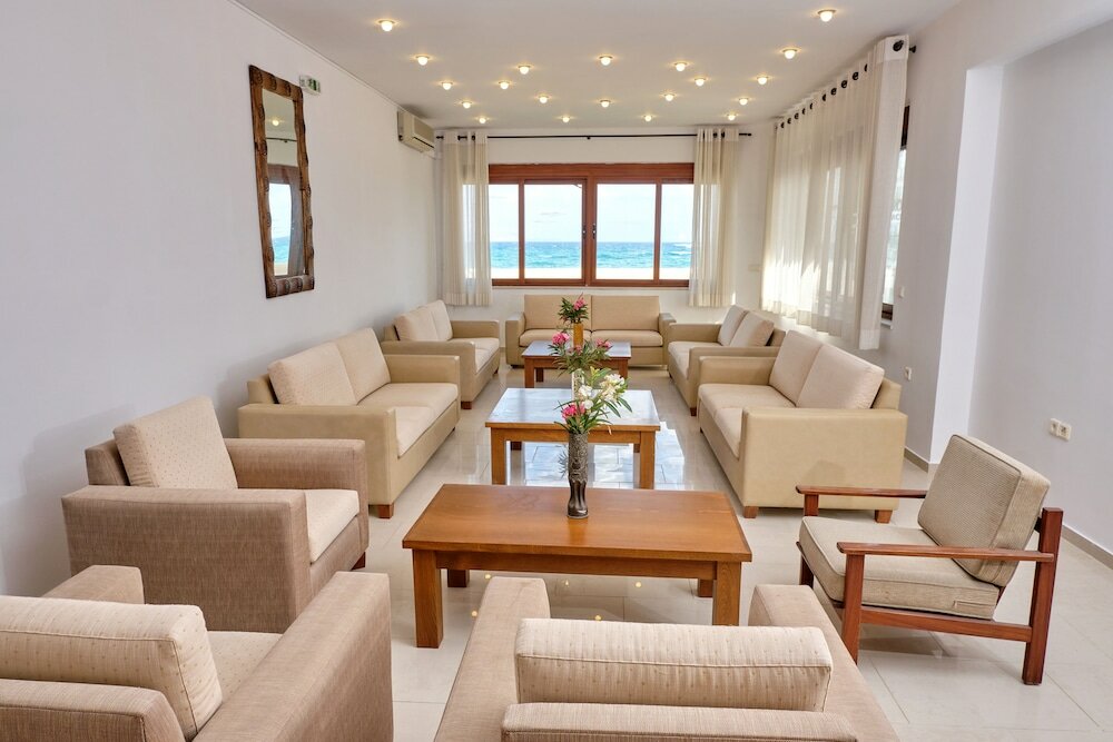 Фото Niros Beach