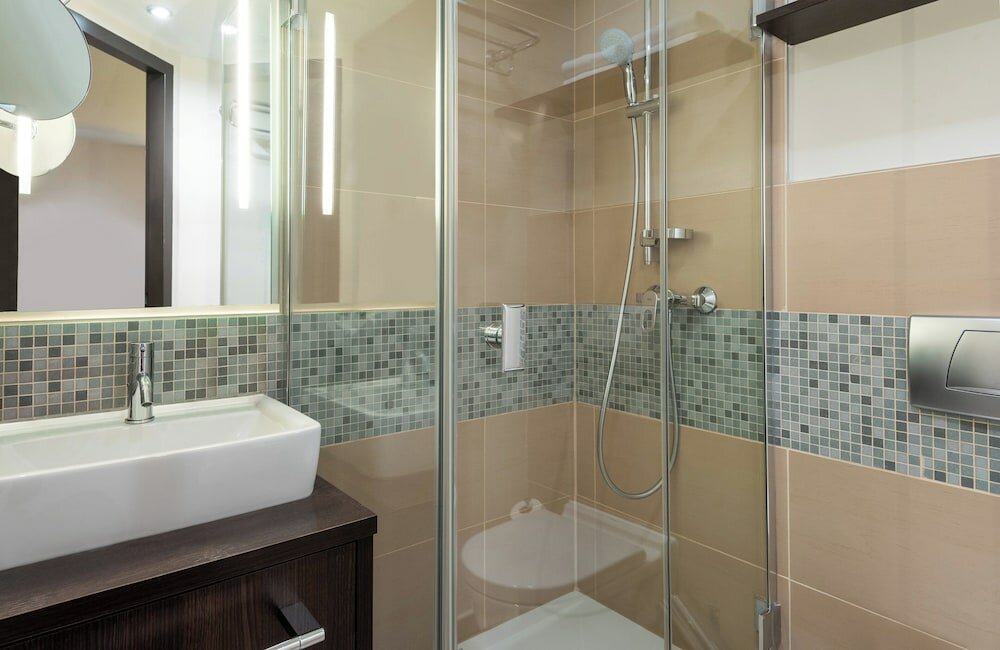 Фото Leonardo Hotel Vienna Westbahnhof