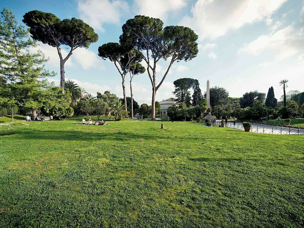 Фото  Mercure Rome Corso Trieste