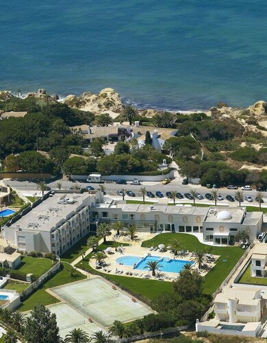 Внешний вид отеля Vila Gale Collection Praia в Албуфейре, фото 3