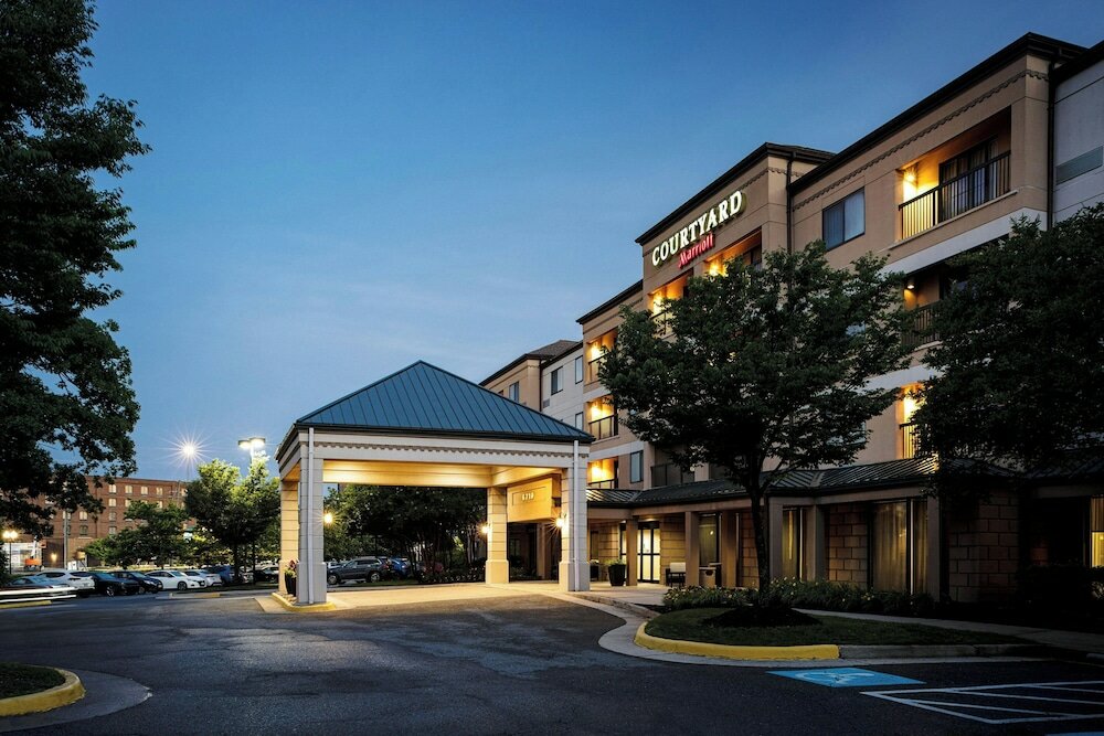 Фото Courtyard by Marriott Springfield