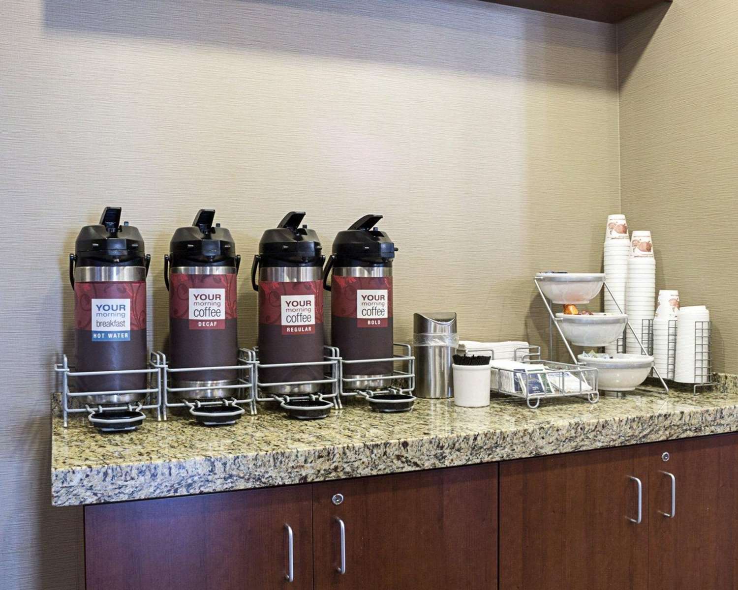 Фото Comfort Suites Medical Center