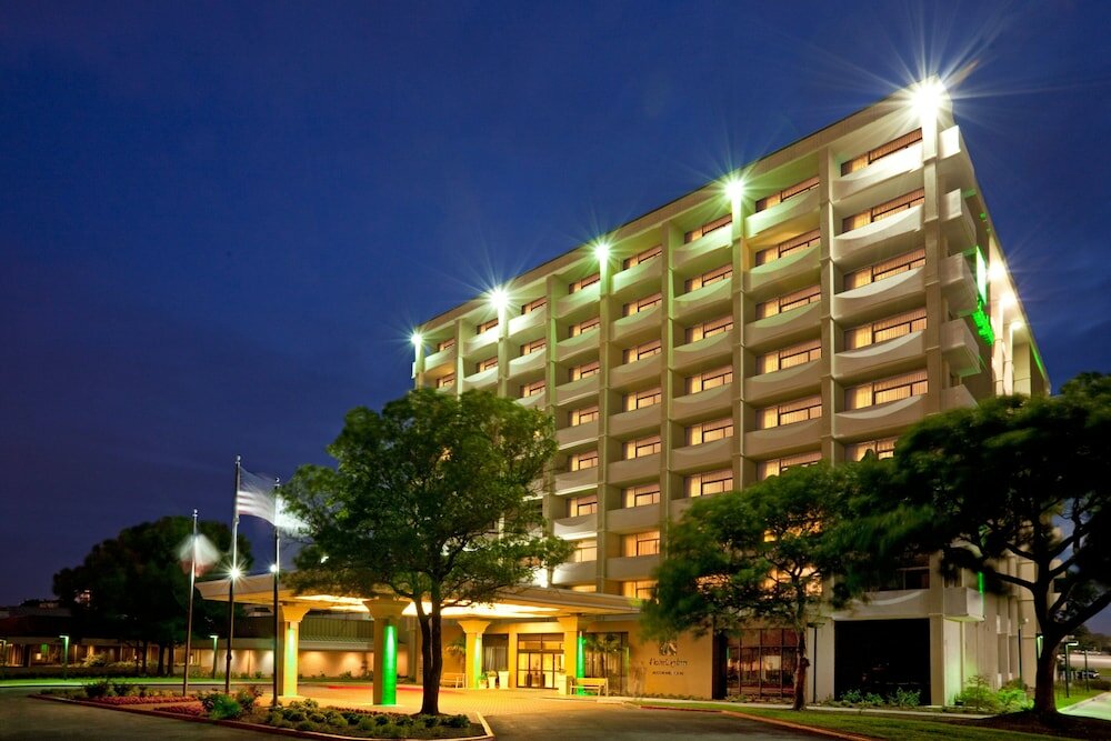 Фото Holiday Inn Austin Midtown, an Ihg Hotel