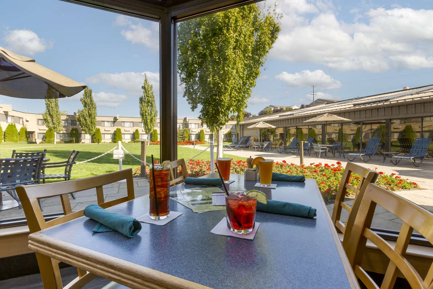 Фото Best Western Plus University Inn