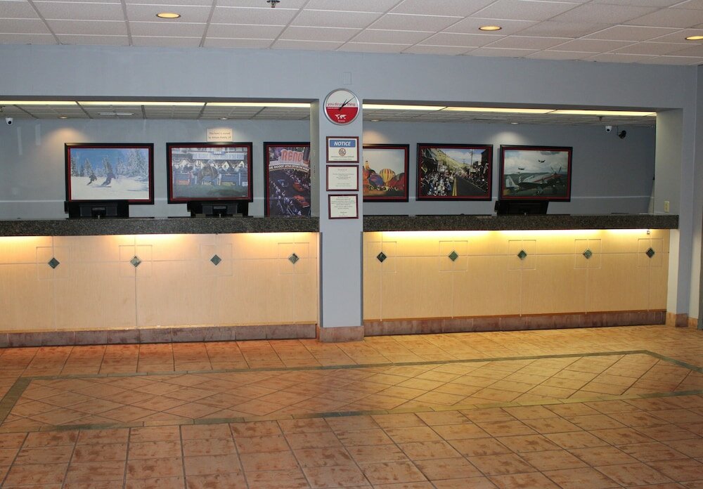 Фото Ramada by Wyndham Reno Hotel and Casino