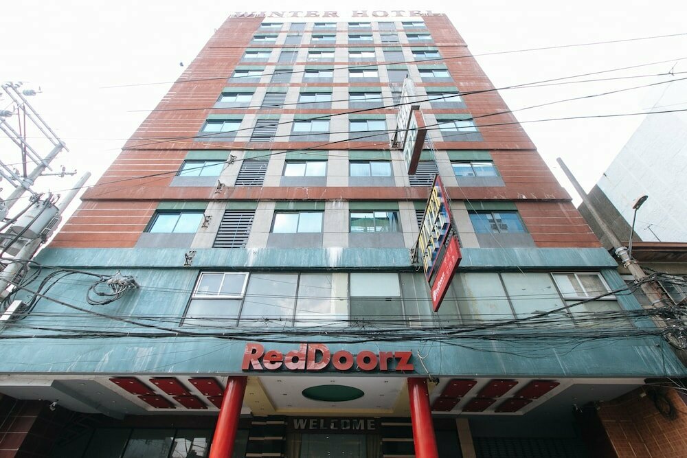 Hotel RedDoorz @ Winter Hotel Araneta, Quezon City, photo