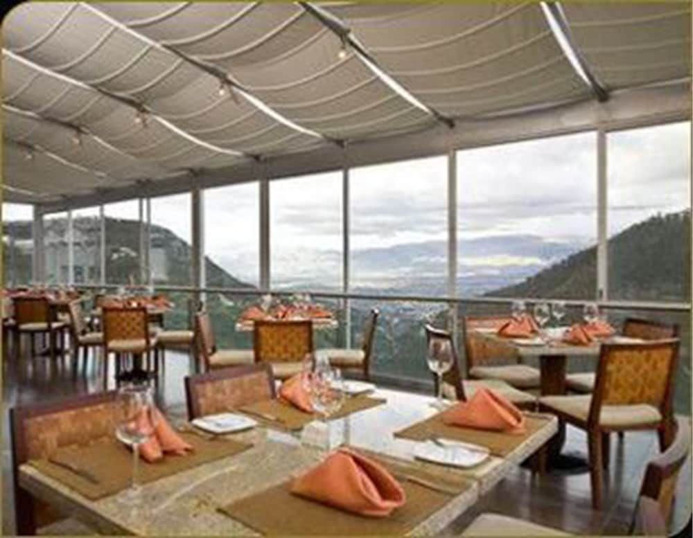 Фото Hotel Stubel Suites and Cafe