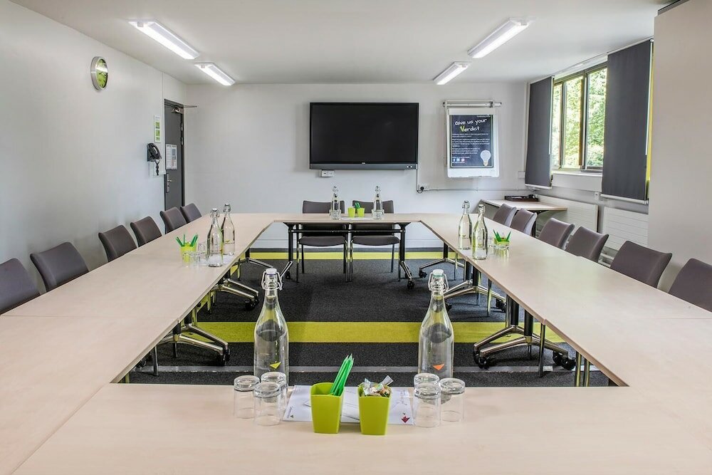 Фото Conference Aston Hotel