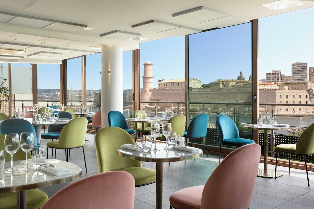 Фото Novotel Marseille Vieux Port