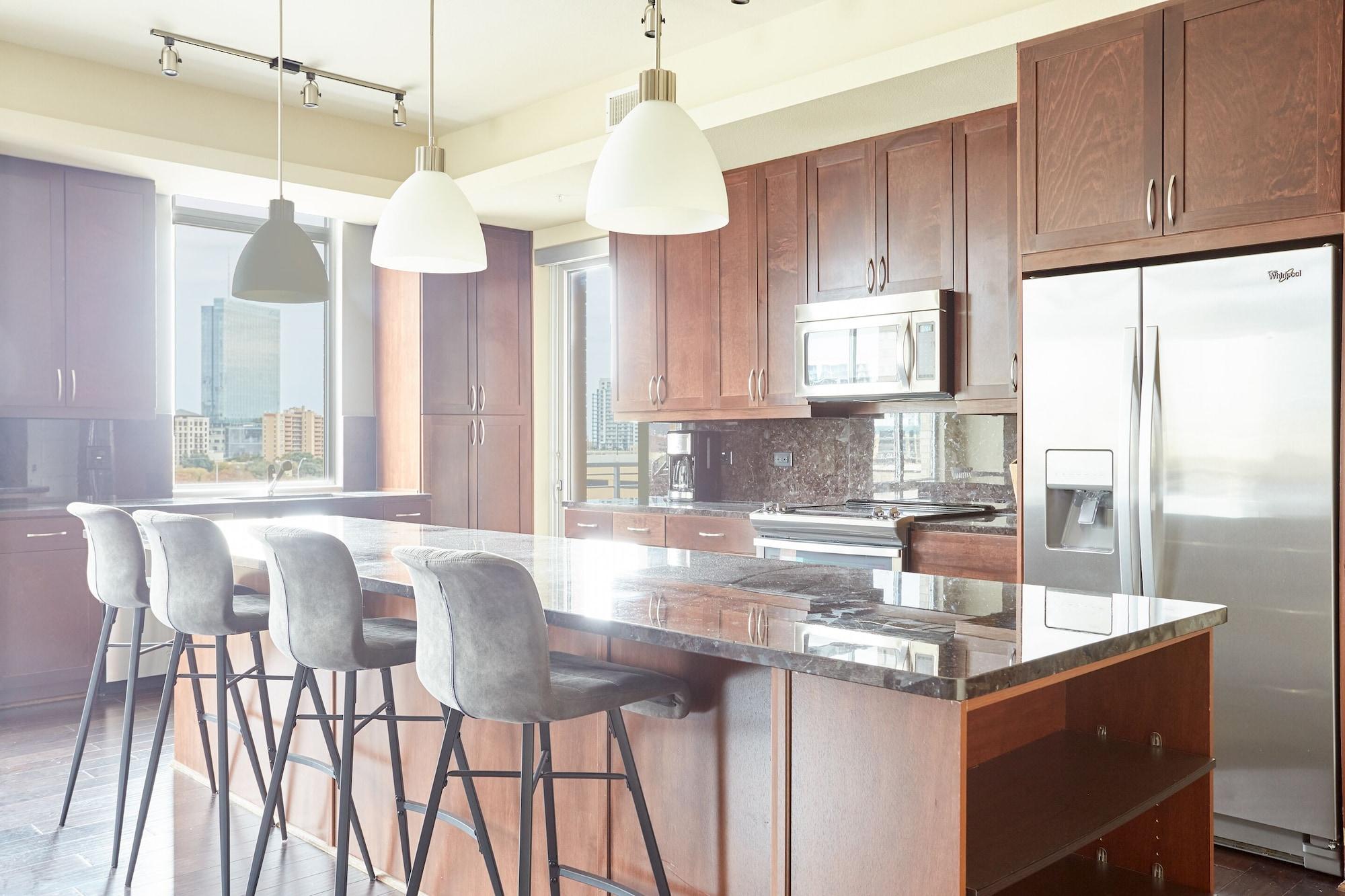 Фото Sonder at The Catherine