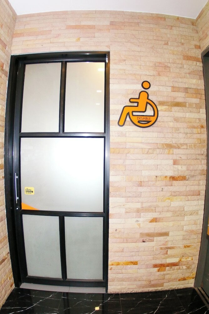 Фото Lakkhana Poolside Resort