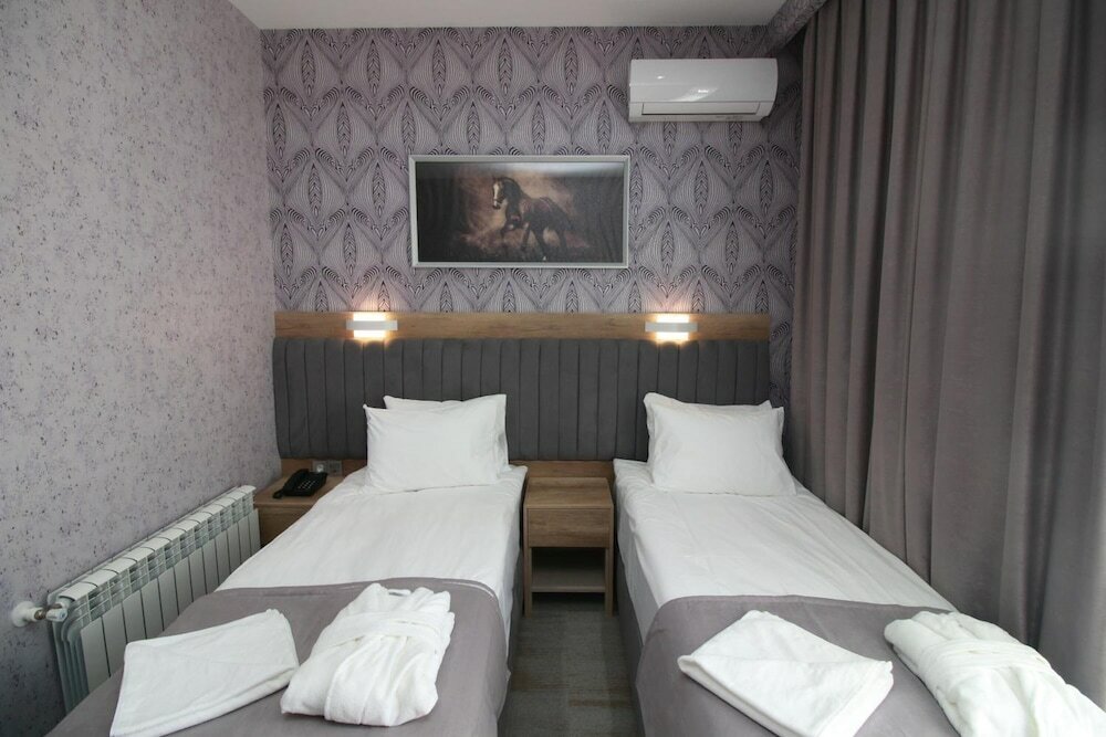 Фото Home Suites Baku — Halal Hotel