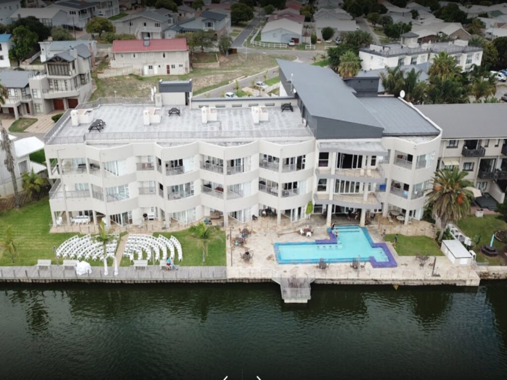 Фото Riviera Hotel