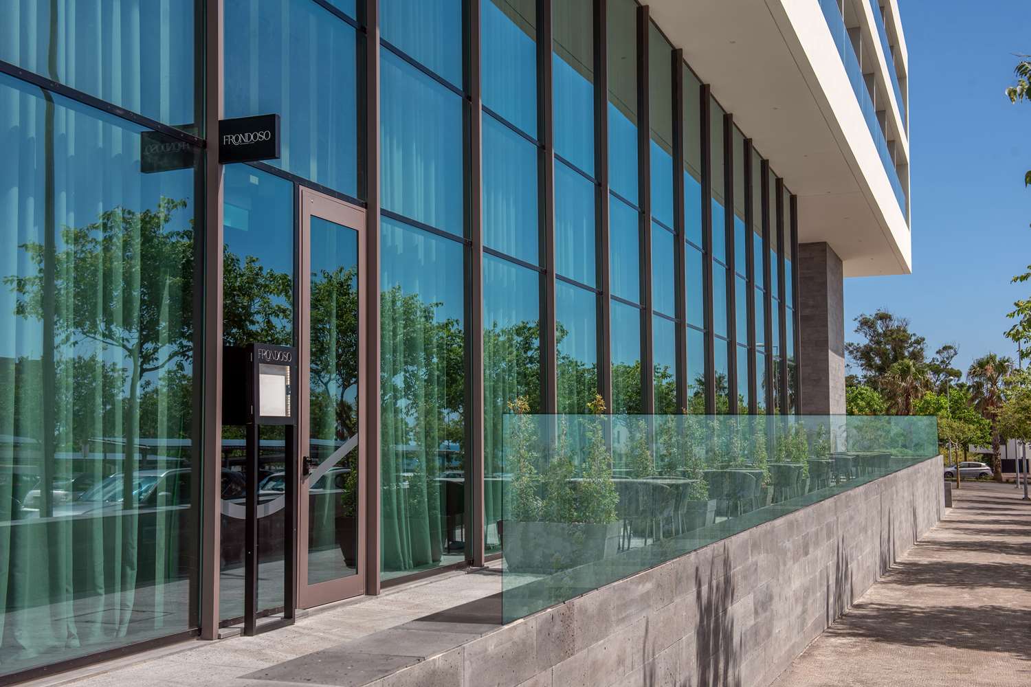 Фото Doubletree by Hilton Lagoa Azores