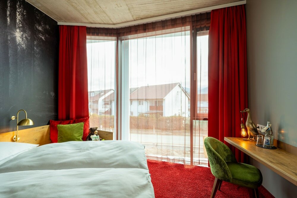 Фото 99790630202