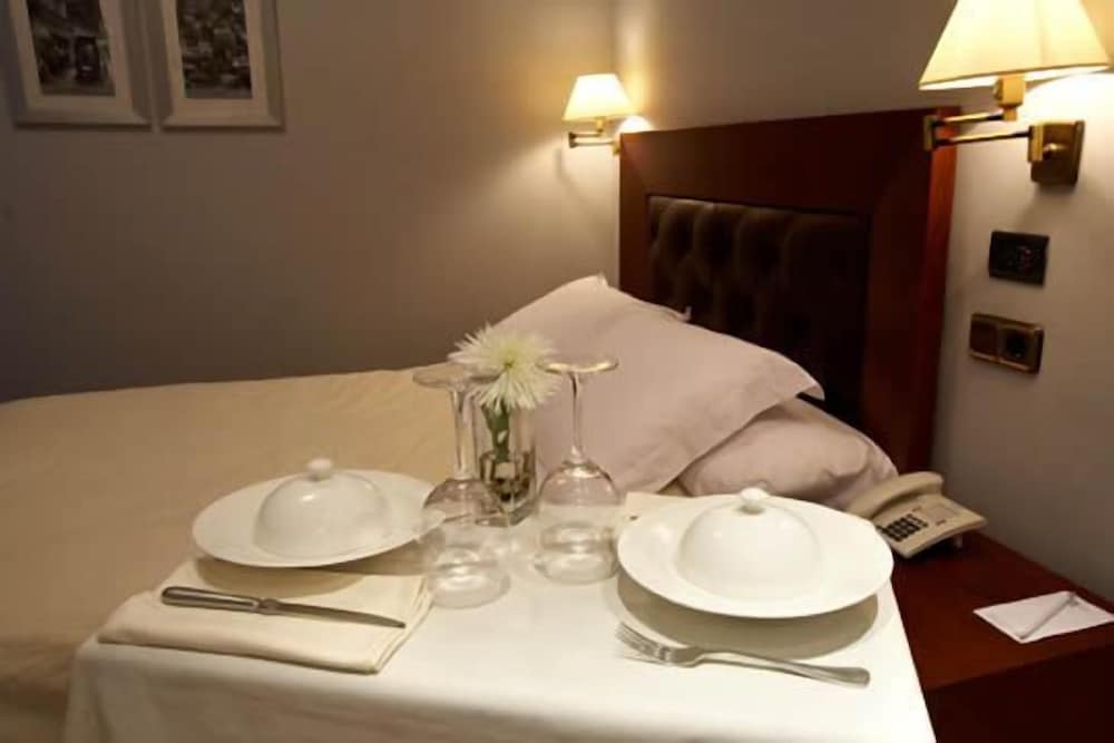 Фото Hotel Juanito