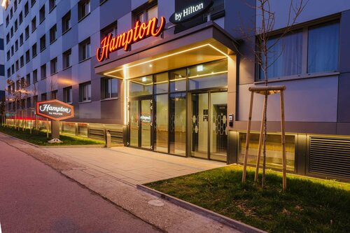 Гостиница Hampton by Hilton Vienna City West в Вене