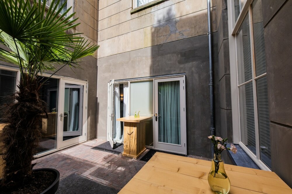 Фото Stadsvilla Mout