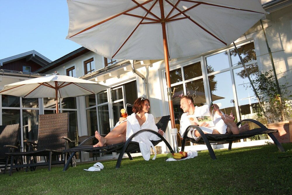 Фото Hotel Quellenhof