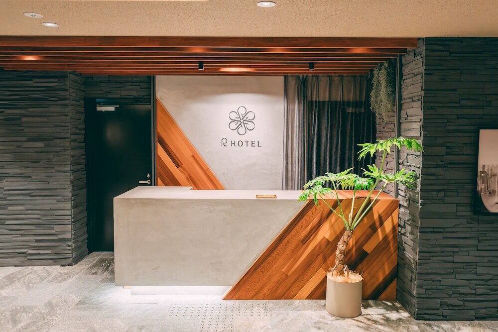 Фото R Hotel Honmachi