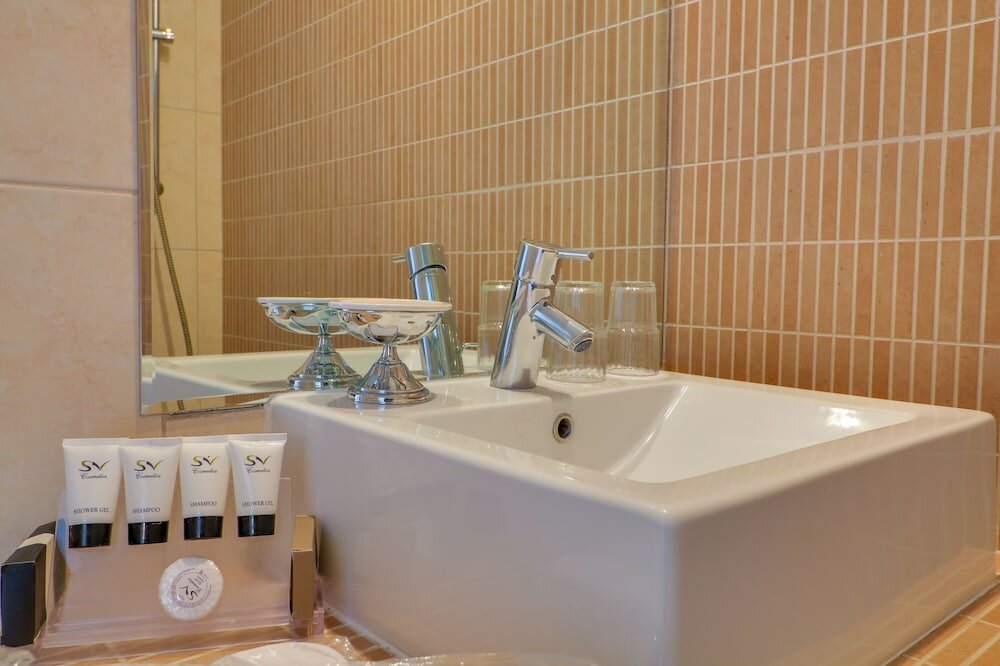 Фото Palace Hotel Glyfada