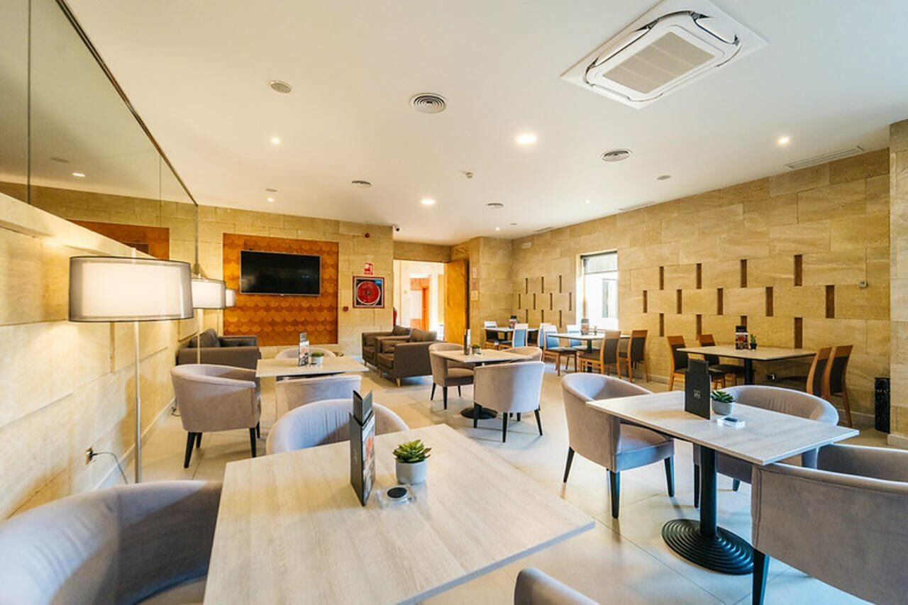 Фото Abba Fonseca Hotel