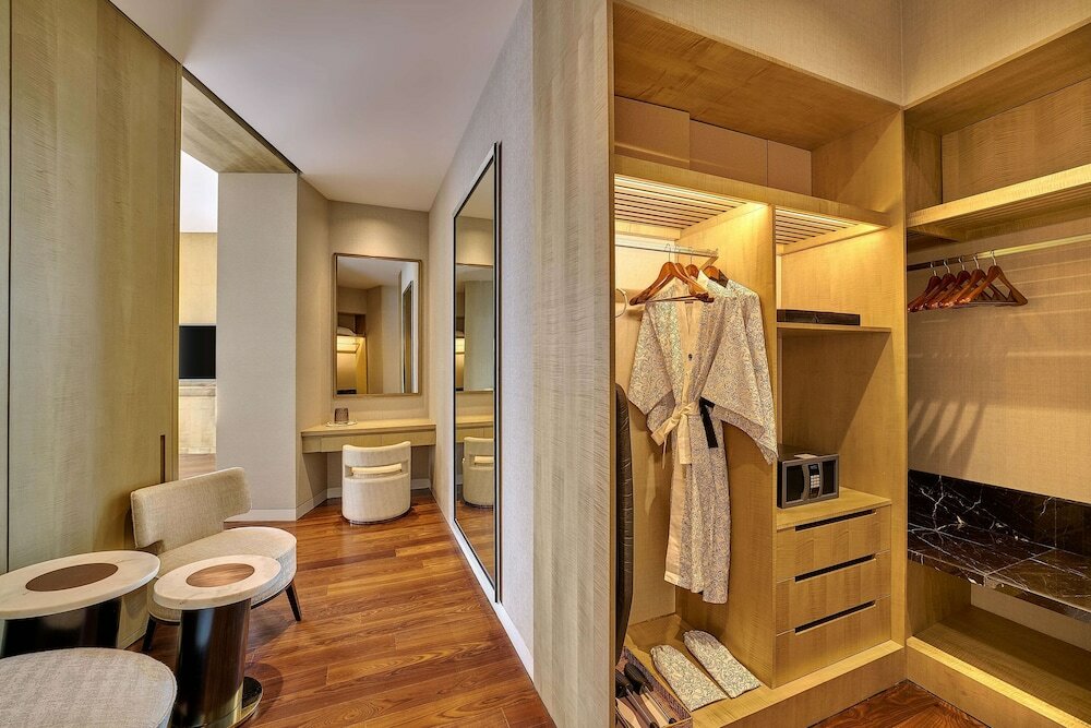 Фото Pavilion Hotel Kuala Lumpur Managed by Banyan Tree Kuala Lumpur