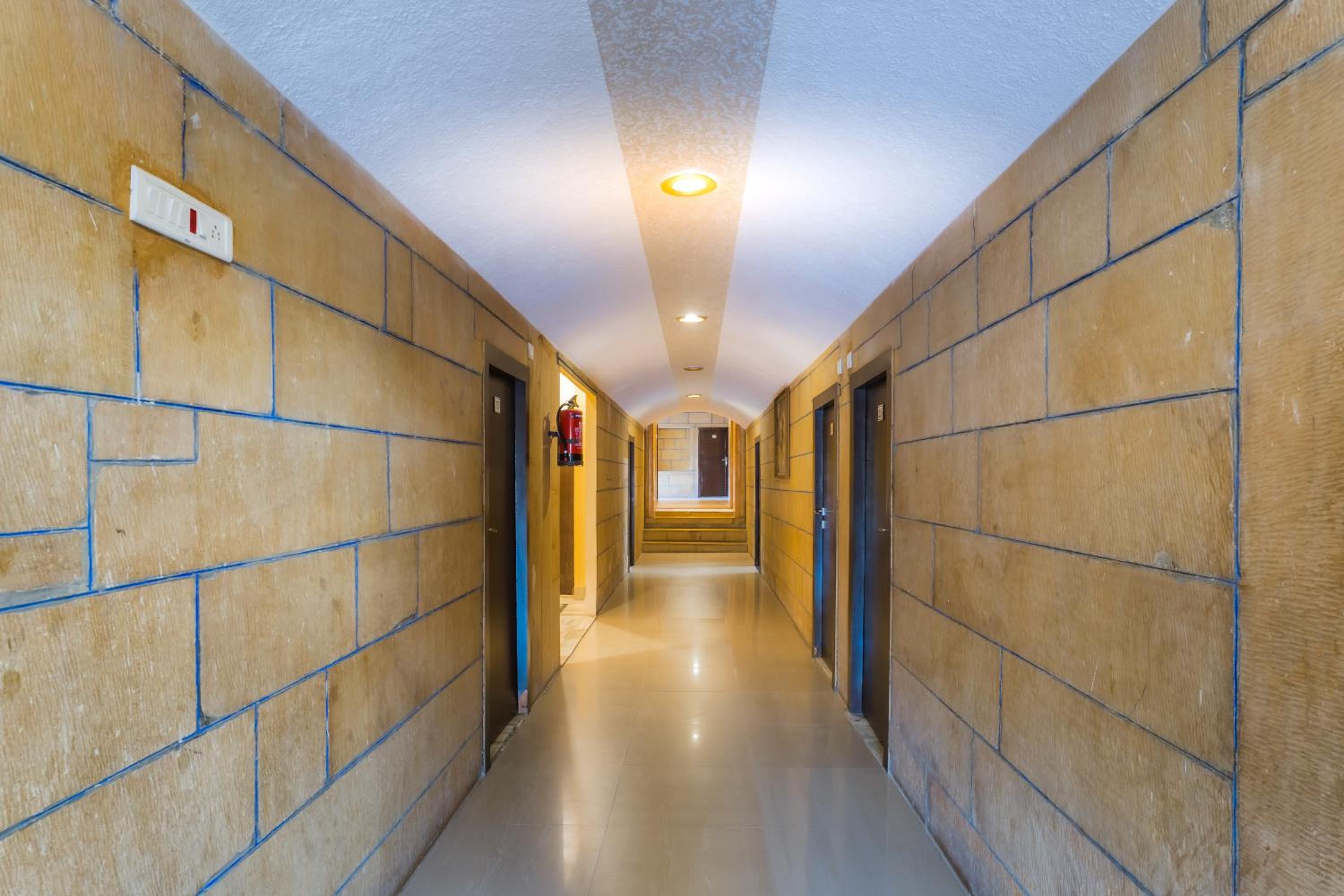 Фото Hotel Prince