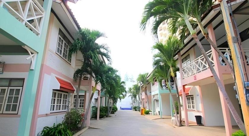 Фото Paisiri Hotel