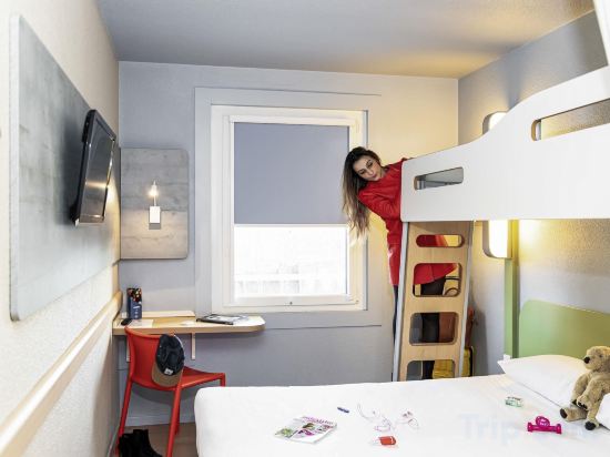 Фото Ibis budget Paris Porte de Vanves