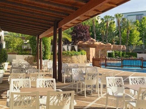 Внешний вид отеля H10 Salou Princess в Салоу, фото 3