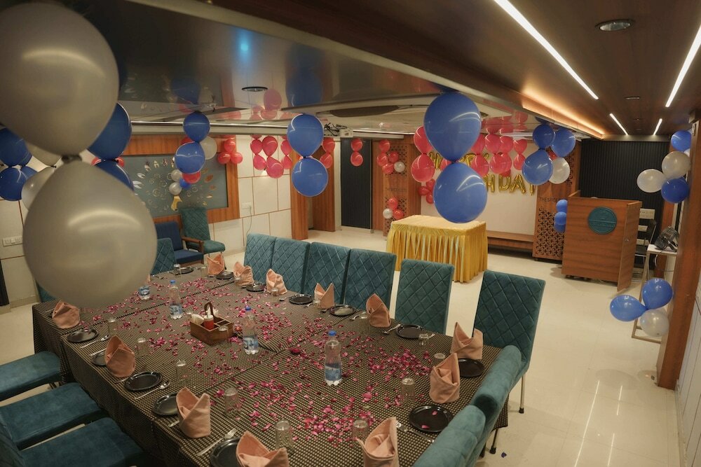 Фото Ashoka Residency Hotel