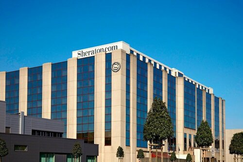 Гостиница Sheraton Brussels Airport Hotel во Фламандском Брабанте