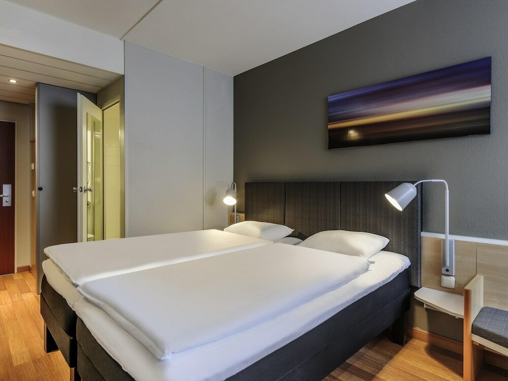 Фото Ibis Bremen City Hotel