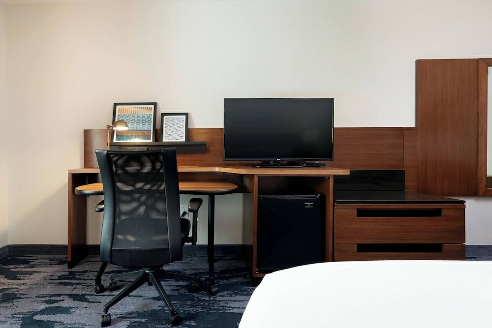 Фото Fairfield Inn by Marriott Savannah Airport