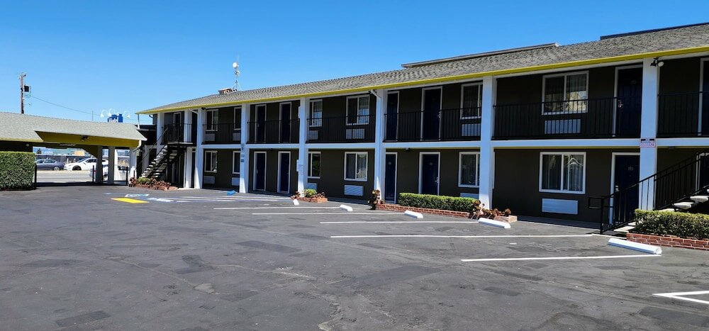 Фото Hotel Belmont