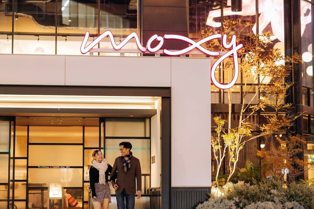 Фото Moxy Osaka Umeda