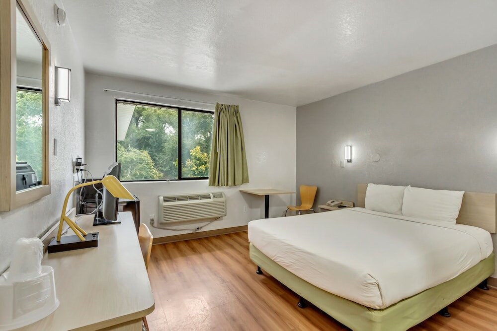 Фото Motel 6 Ogden, Ut- Downtown