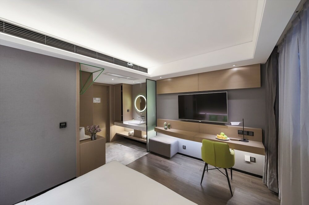 Фото Ibis styles Nanjing South Railway Station North Square Hotel