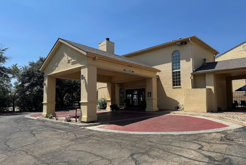 Фото Days Inn by Wyndham Georgetown