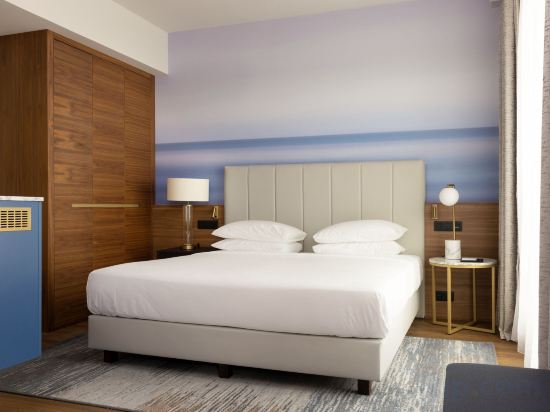 Фото Sheraton Nice Airport