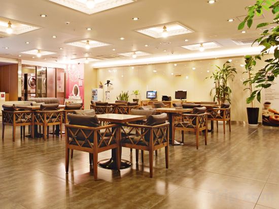 Фото Hotel Skypark Myeongdong II