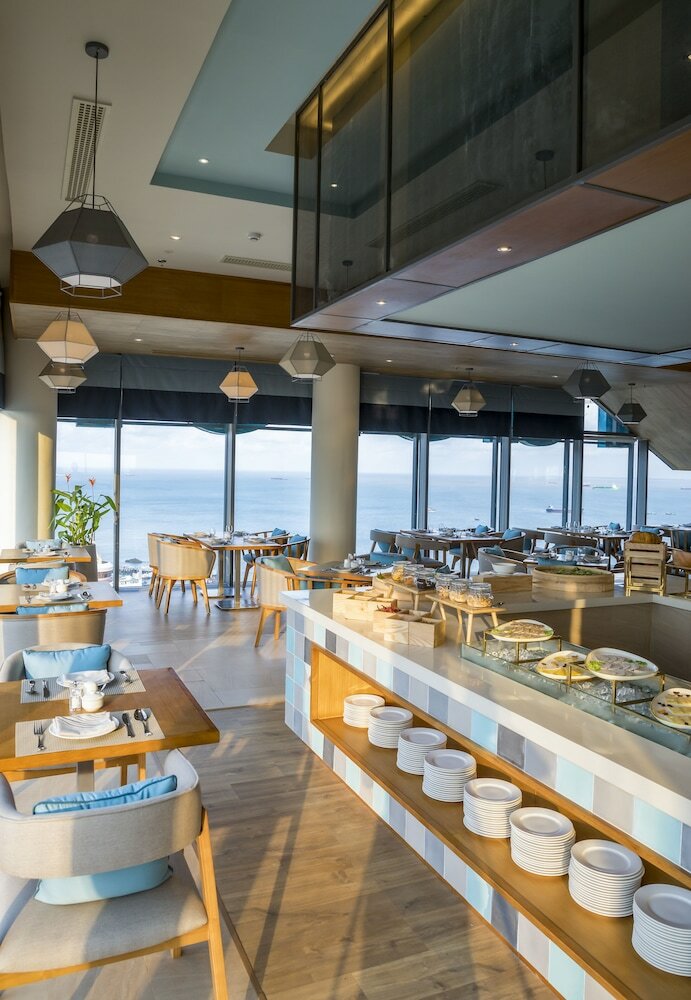 Фото Fusion Suites Vung Tau