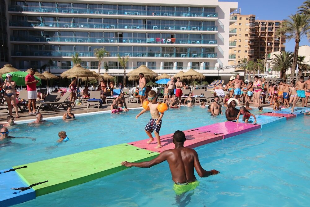 Фото Hotel Roquetas El Palmeral by Pierre & Vacances
