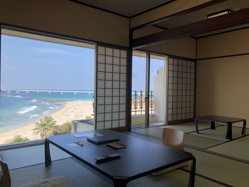 Фото Hotel Nishinagato Resort