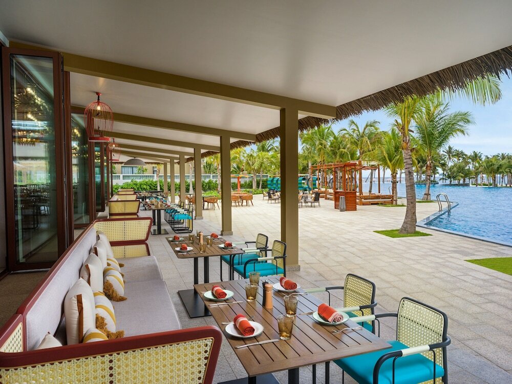 Фото New World Phu Quoc Resort