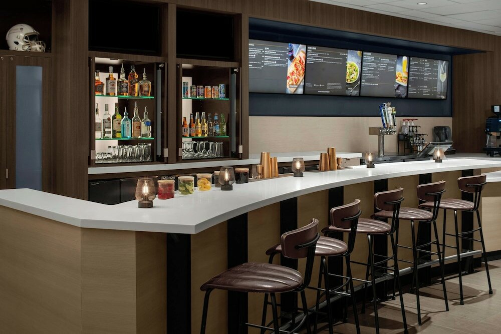 Фото Courtyard by Marriott Orlando South/Grande Lakes Area