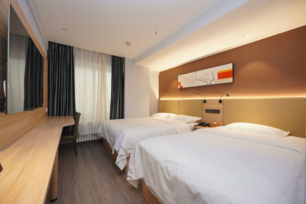 Фото Beijing Dongdan Hotel