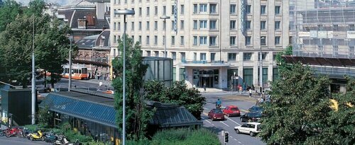 Гостиница Hotel Cornavin в Женеве